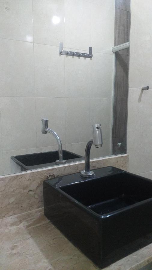 Апартаменты 1/4, Sala, Farol Da Barra. Сальвадор Экстерьер фото